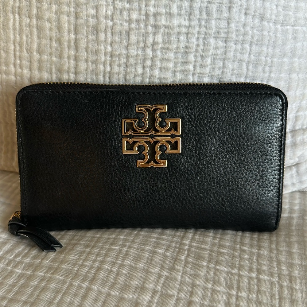 Tory Burch Wallet